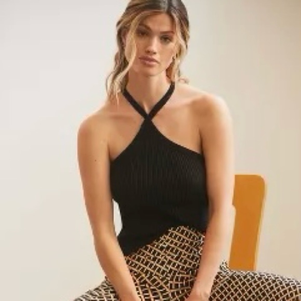 T.La Jet Black Ribbed Halter Tank NWOT